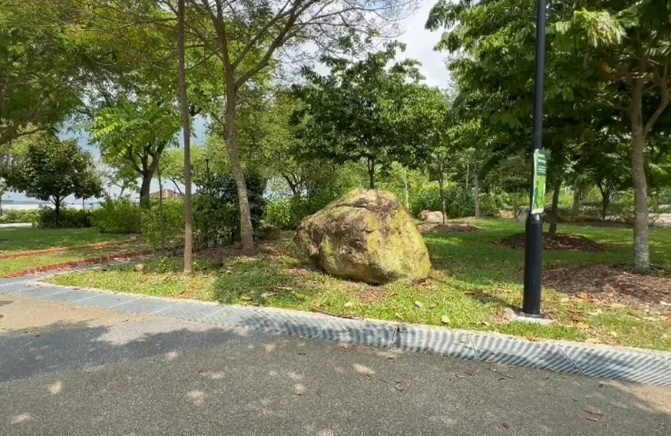 Rocks @ EastCoastPark photo 1