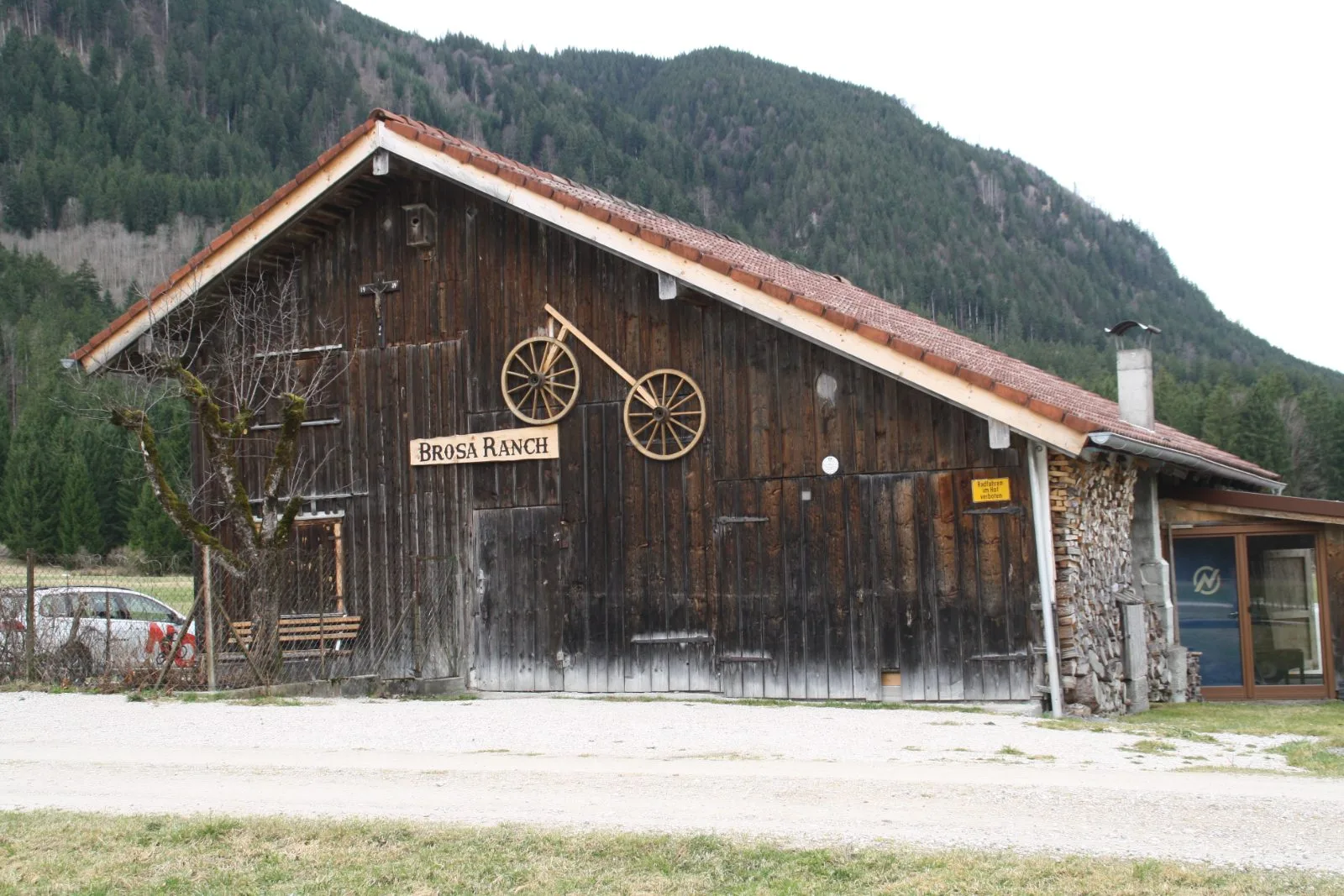 Brosa Ranch - Trialpark by Nicolas Ostheimer photo 1