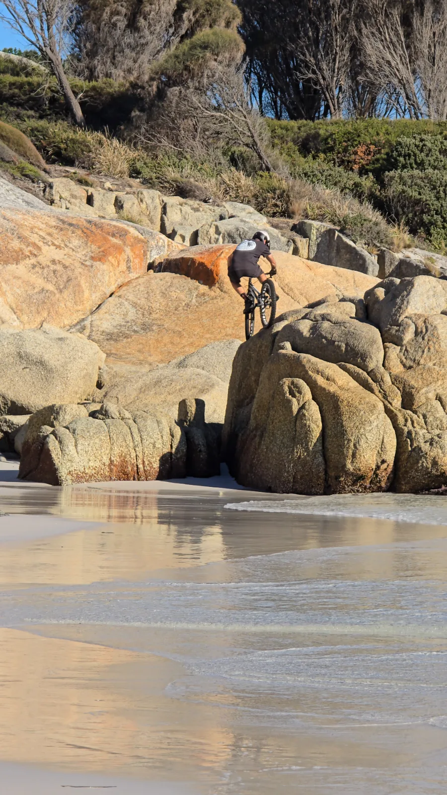 Bay of Fires rocks photo 6